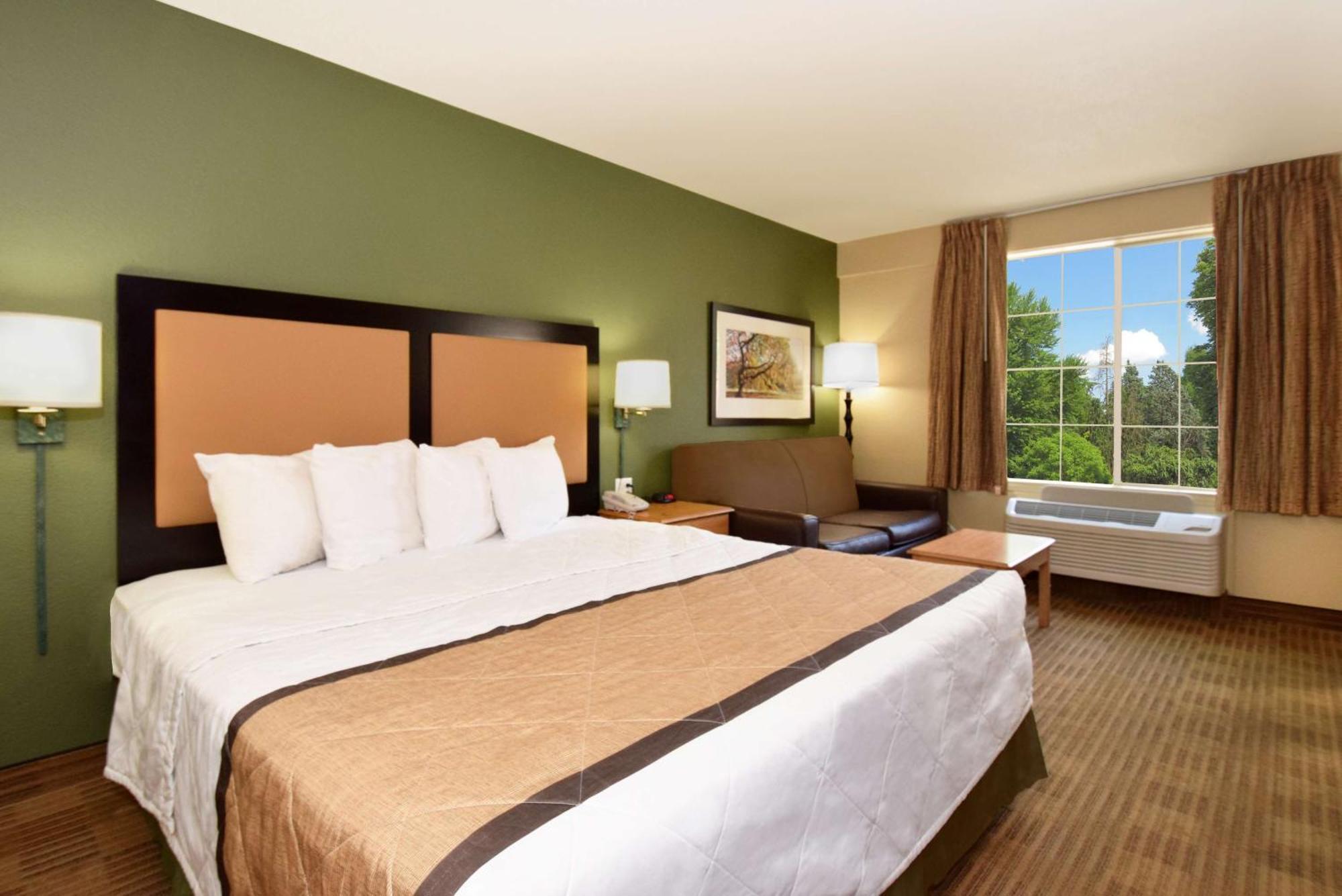 Extended Stay America Select Suites - Durham - University - Ivy Creek Blvd Bagian luar foto