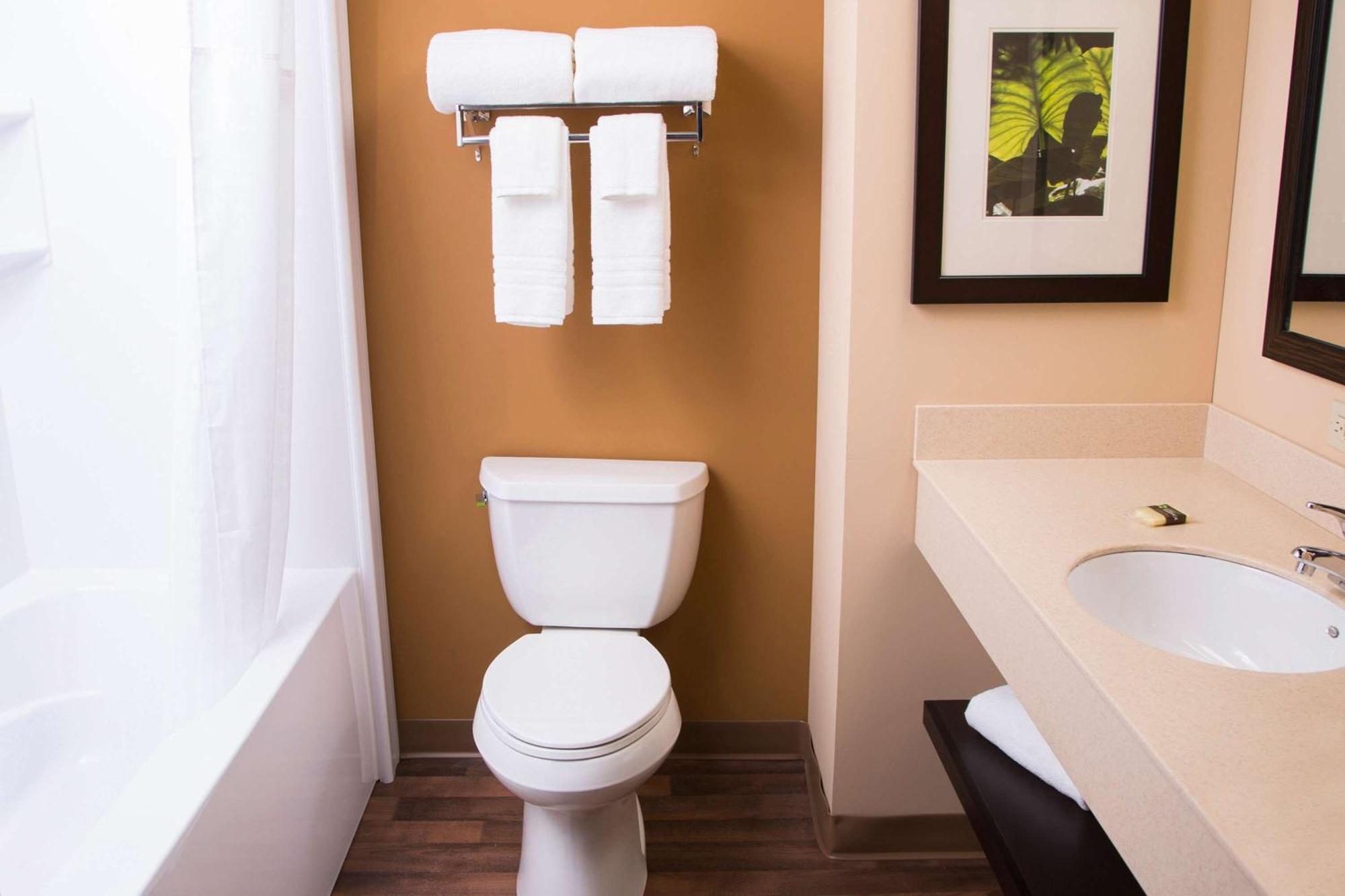 Extended Stay America Select Suites - Durham - University - Ivy Creek Blvd Bagian luar foto