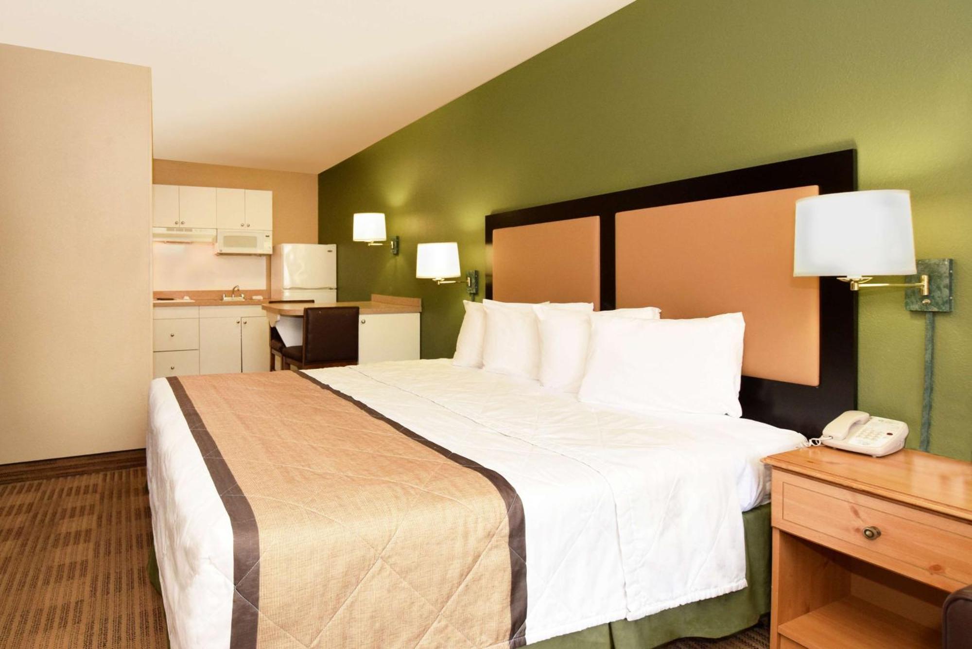 Extended Stay America Select Suites - Durham - University - Ivy Creek Blvd Bagian luar foto
