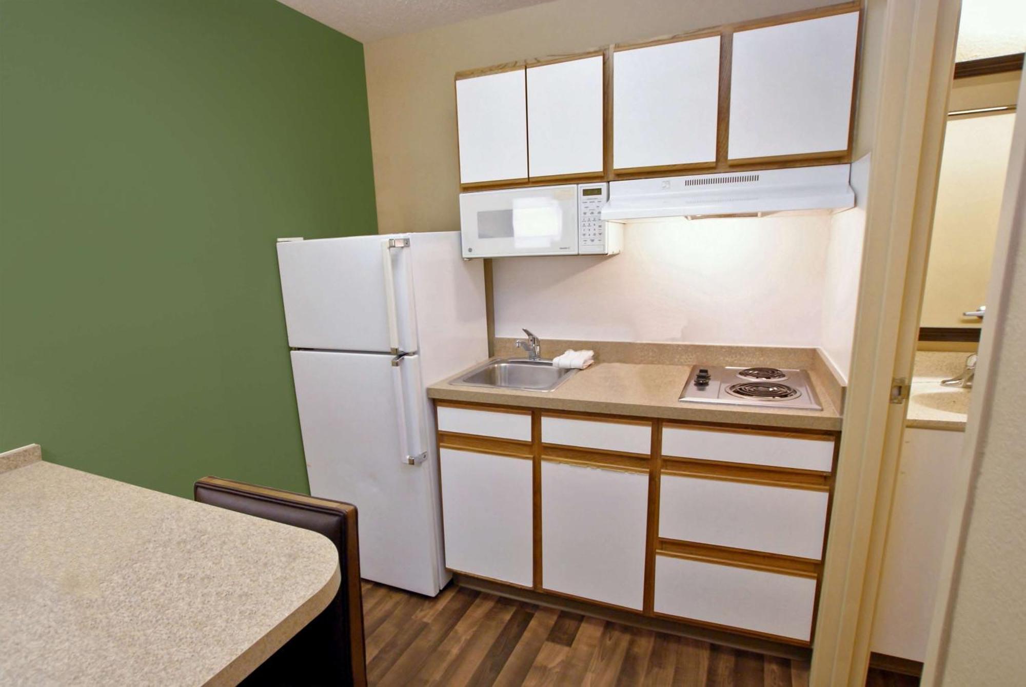 Extended Stay America Select Suites - Durham - University - Ivy Creek Blvd Bagian luar foto