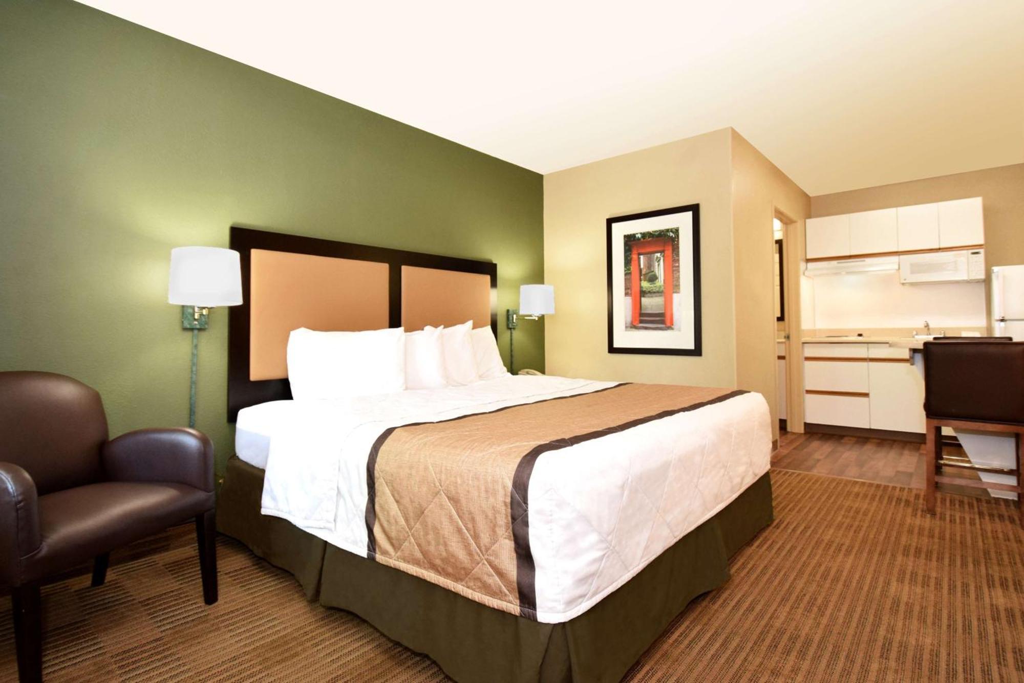 Extended Stay America Select Suites - Durham - University - Ivy Creek Blvd Bagian luar foto