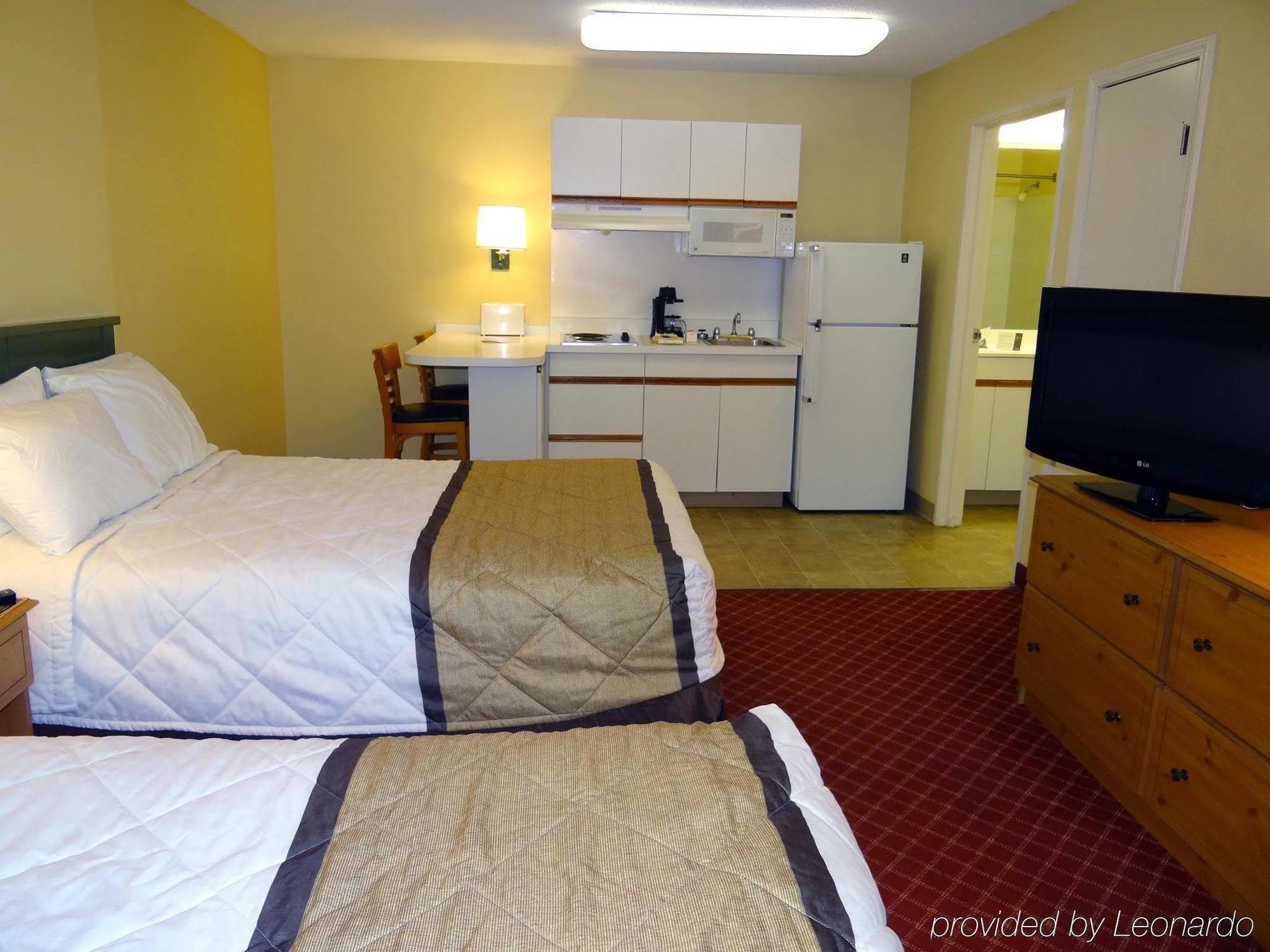 Extended Stay America Select Suites - Durham - University - Ivy Creek Blvd Bagian luar foto